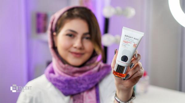 آنالیز کرم ضد آفتاب رنگی برایت مکس SPF 50؛ ویتامینه و ضد چروک