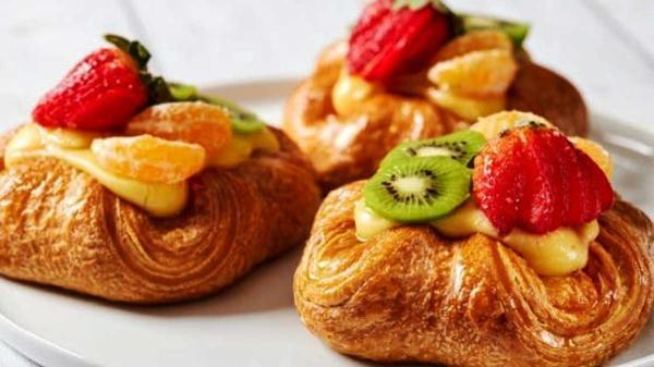 طرز تهیه شیرینی دانمارکی در تنور گازی؛ دانمارکی نرم و پف دار خانگی